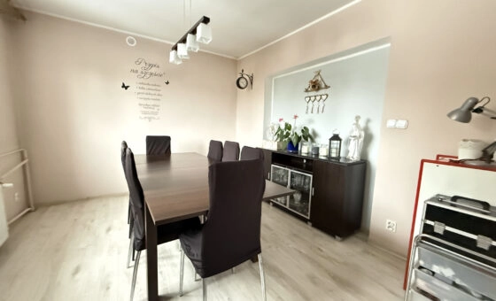 OKAZJA! DOM PRZY LESIE Z NIEZALEŻNYM MIESZKANIEM