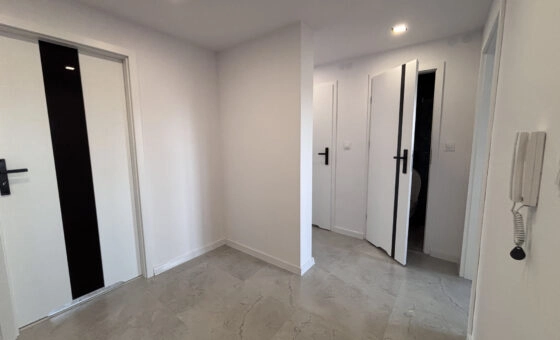 WYNAJEM POKÓJ - z wyjściem na balkon