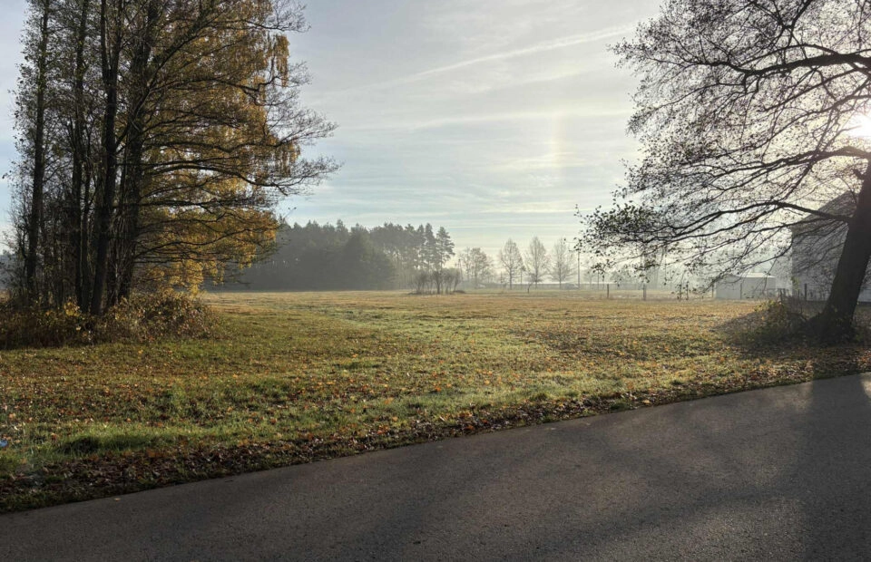 Działka budowlana- uzbrojona – 1296 m² – MPZP