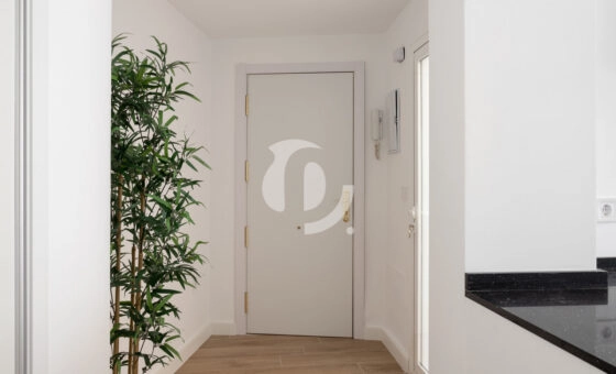 Malaga, Costa del Sol apartament 94 m2 po remoncie