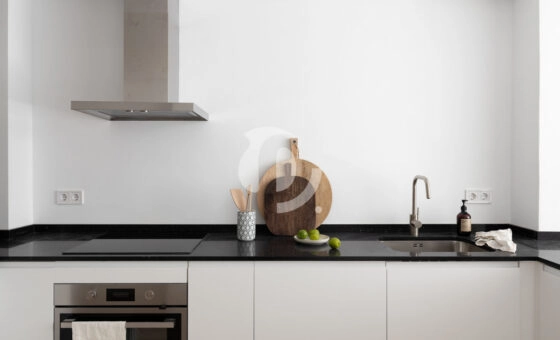 Malaga, Costa del Sol apartament 94 m2 po remoncie