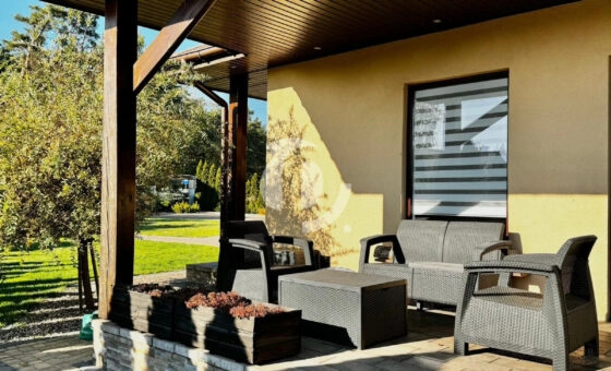 Dom wolnostojący na sprzedaż w Żerominie