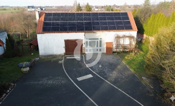 Dom z budynkiem gospodarczym | Wola Łaszczowa