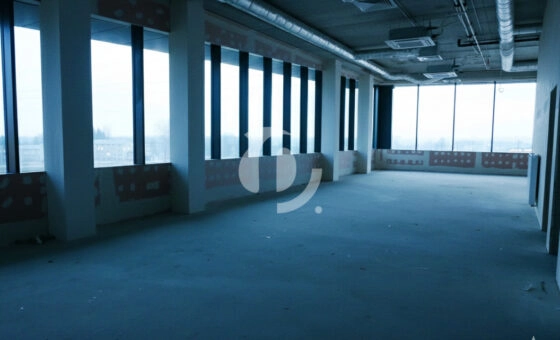 Lokal usługowy 1200m2 - Kraków, nowy budynek