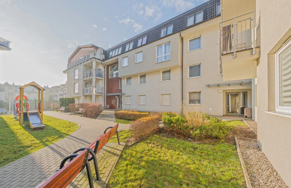 3-POKOJOWE (60,2 m²)do zamieszkania, blisko szkoła