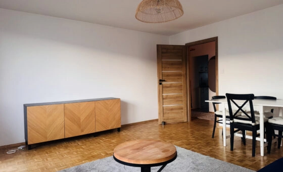 Dwupokojowe, wyremontowane mieszkanie  w Krośnie.