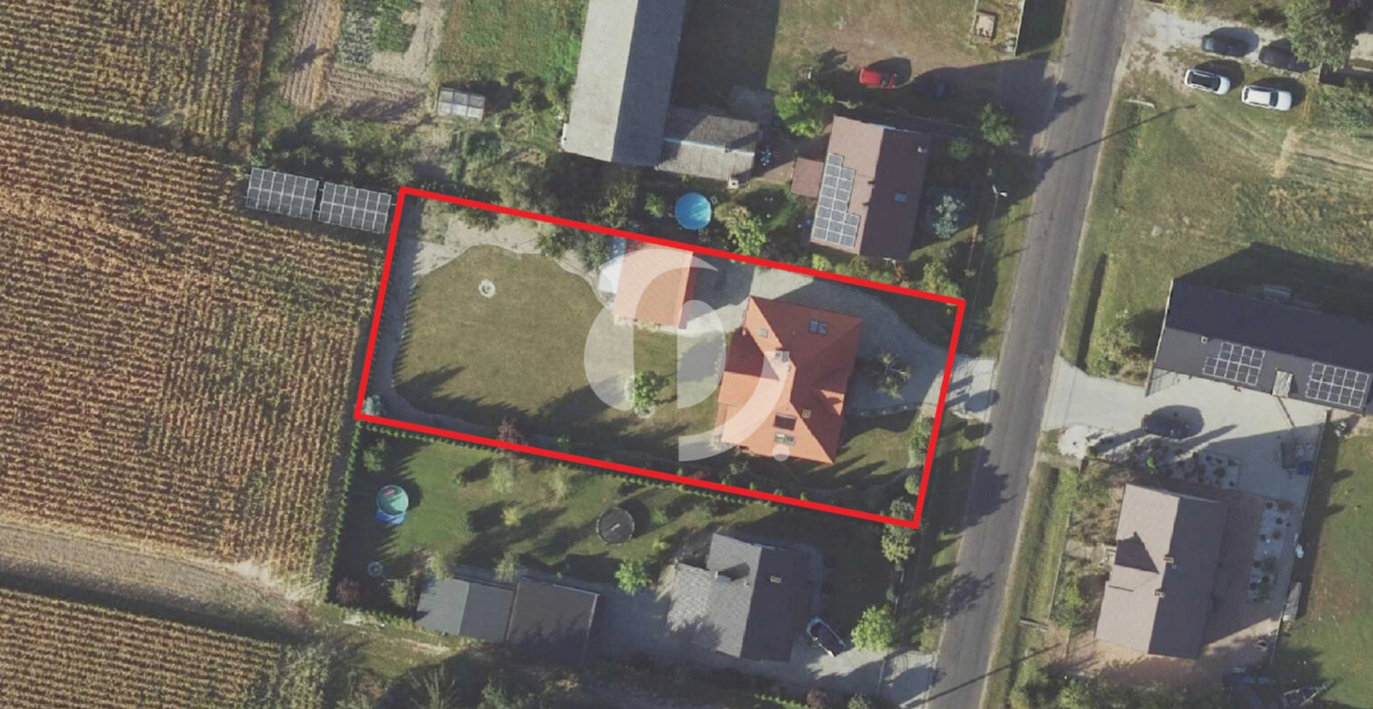 Dom + budynek garażowy  | Pokoje k. Słupcy