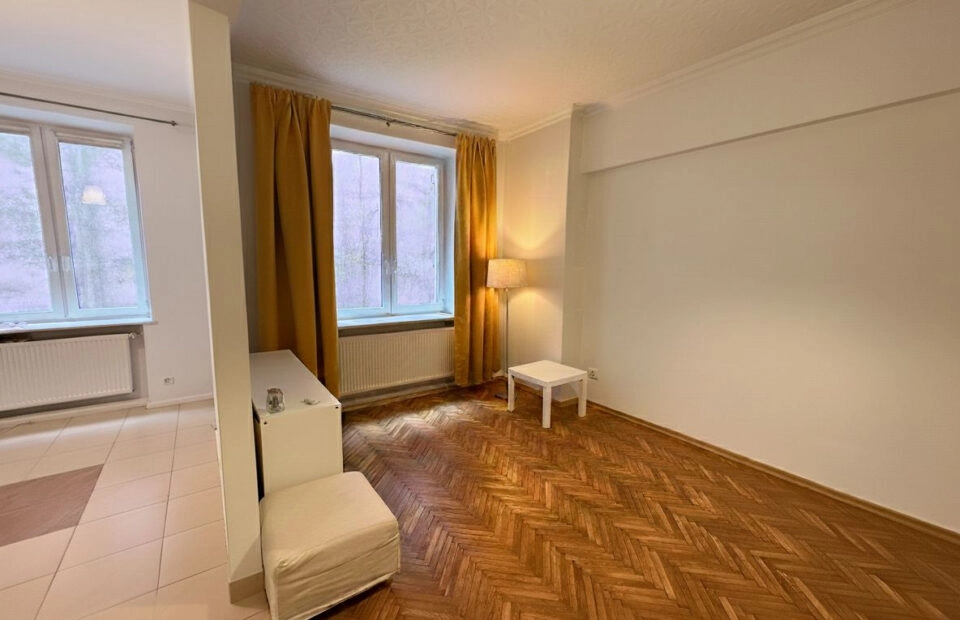 32 m2 ok/ ul. Starowiślnej/ Bez prowizji