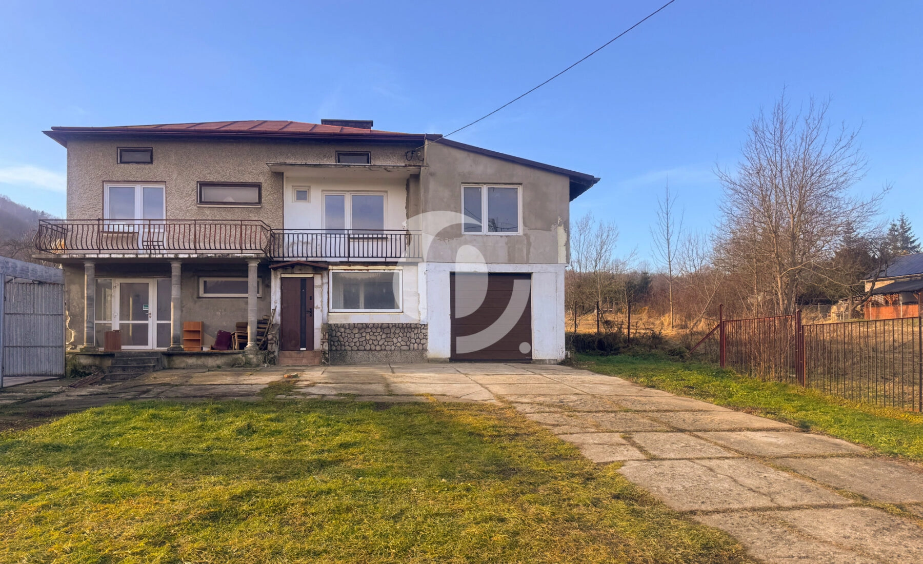 Dom z potencjałem i widokiem na Cergową- Lipowica