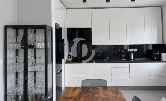 Mieszkanie z tarasem i parkingiem | Wola Podłężna