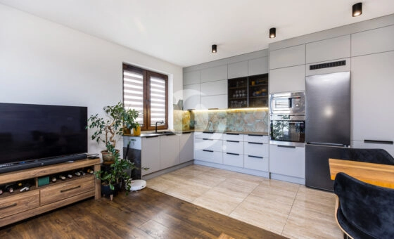 3-pokojowe, 45 m2 TARASU, widok na Wisłę!