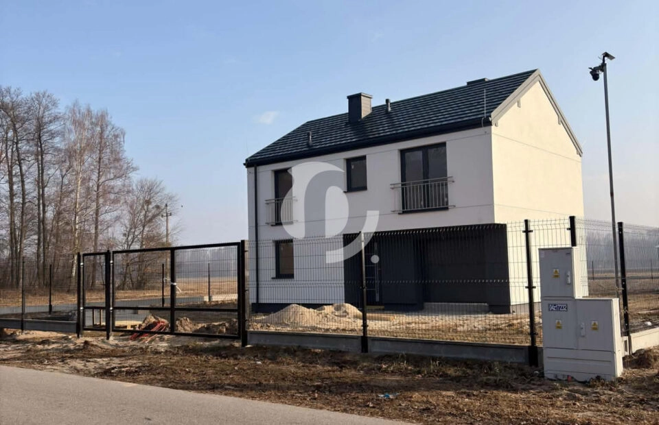 Dom wolnostojący | garaż | duża działka | las