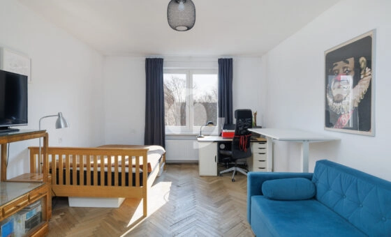 TOPOWA LOKALIZACJI – PLAC ZBAWICIELA/ NATOLIŃSKA 3