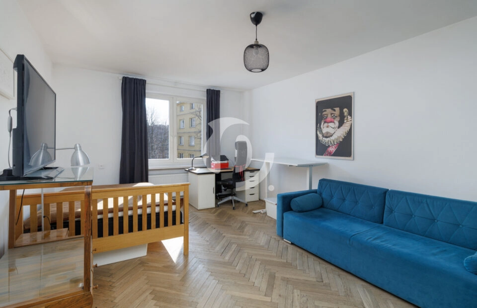 TOPOWA LOKALIZACJI – PLAC ZBAWICIELA/ NATOLIŃSKA 3