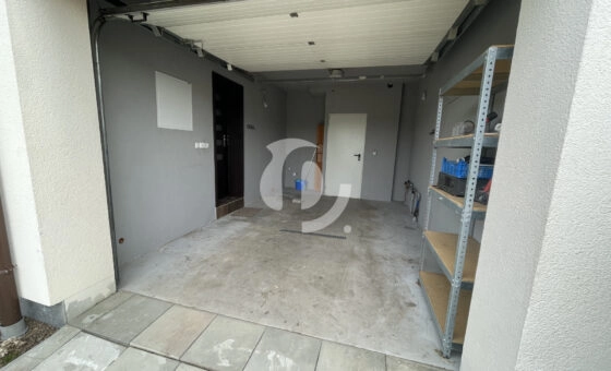 Piękny dom w malowniczej okolicy