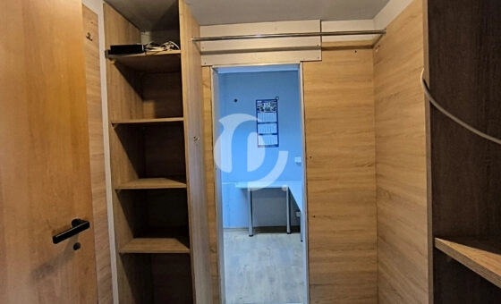 na warsztat, magazyn, cichą produkcję