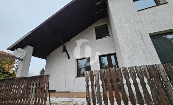 Na sprzedaż dom w spokojnej i cichej okolicy