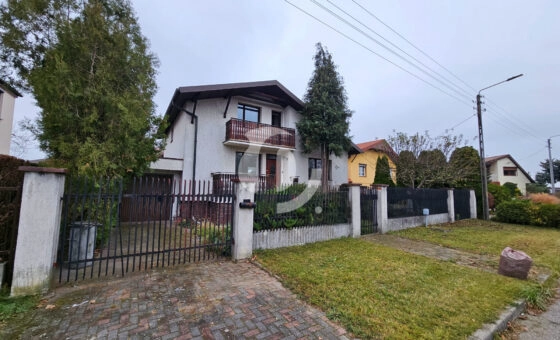 Na sprzedaż dom w spokojnej i cichej okolicy