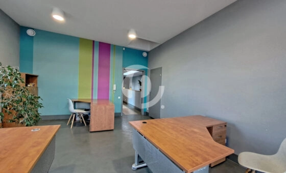 przestronne biuro w spokojnej lokalizacji