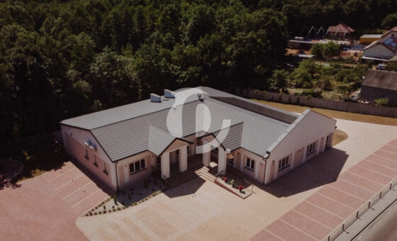 Sprzedam nowoczesny obiekt restauracyjny