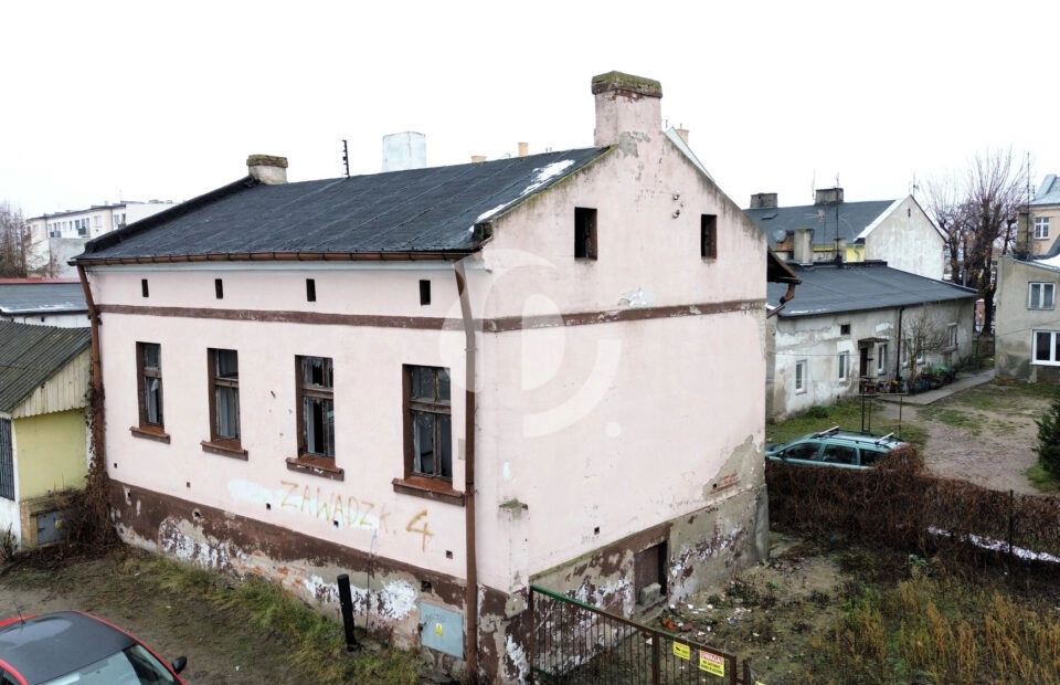 Sprzedam budynek mieszkalny do wykończenia