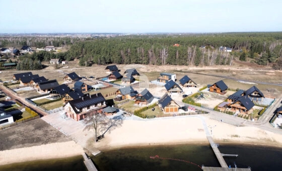 Wyjątkowa działka z linią brzegową nad Jeziorem Śl