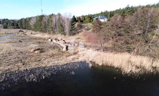 Wyjątkowa działka z linią brzegową nad Jeziorem Śl