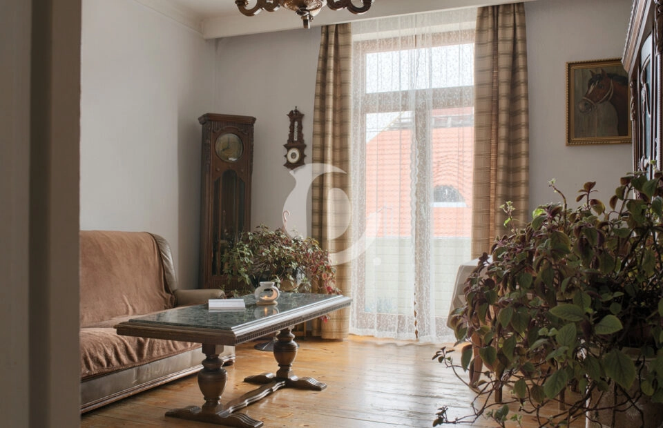 murowany garaż w cenie/ obok park/ cisza i spokój