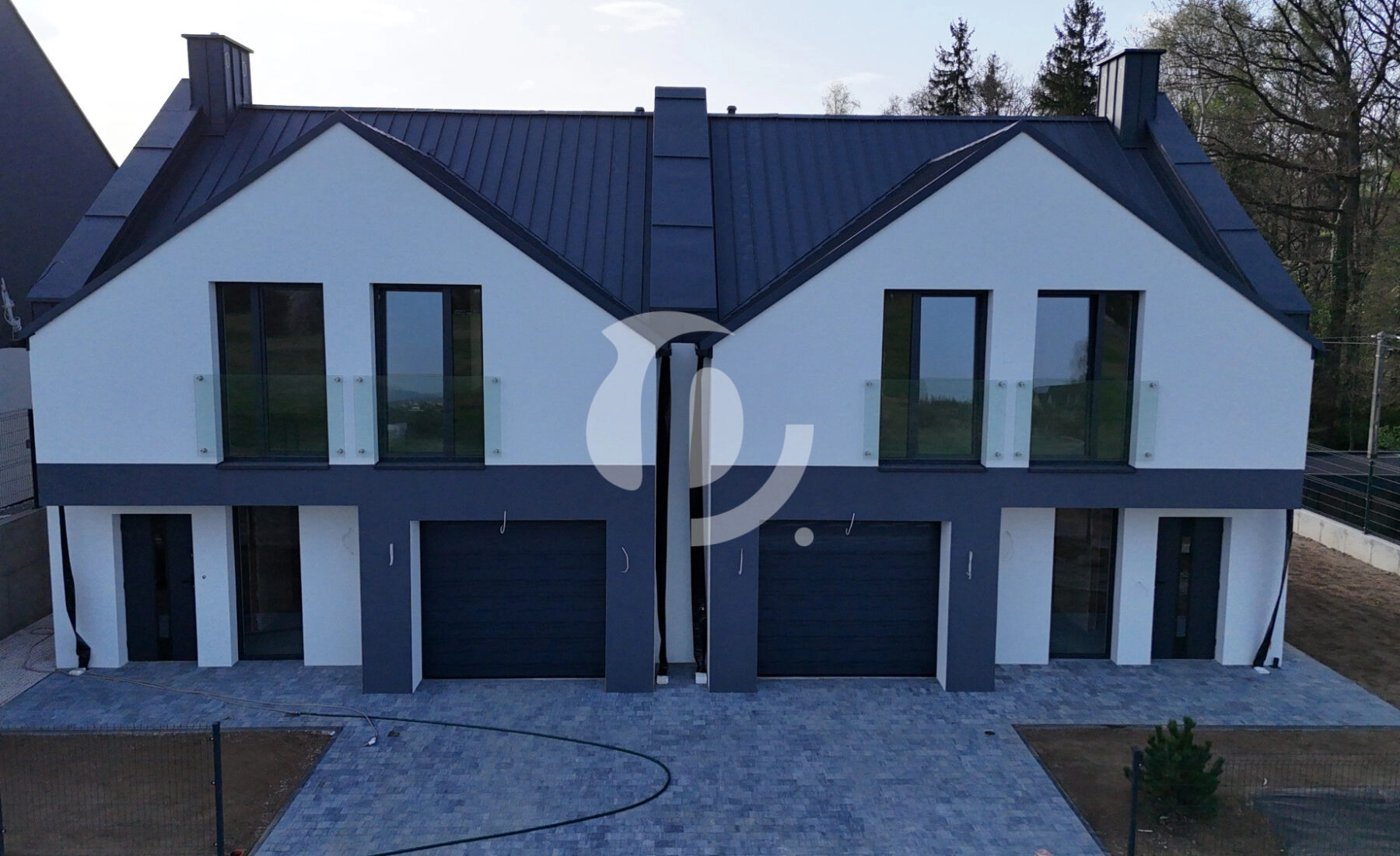 Domy w zacisznej okolicy