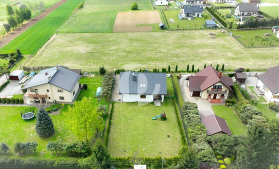 Nowoczesny dom w Potoku