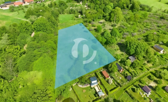 Działka przy ulicy S. Okrzei w Krośnie.