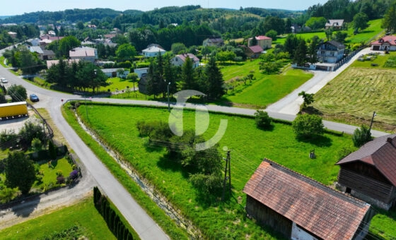 Atrakcyjna działka w Besku.