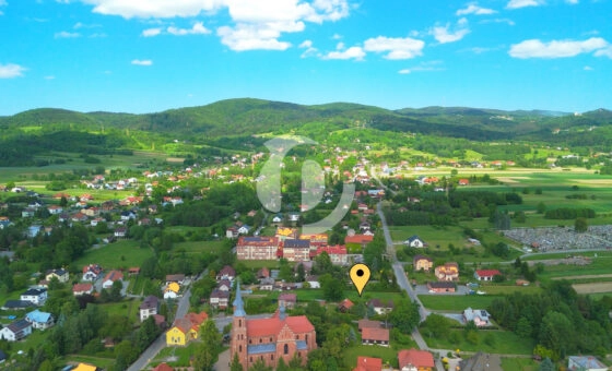 Działka budowlana w centrum Odrzykonia - 20 arów