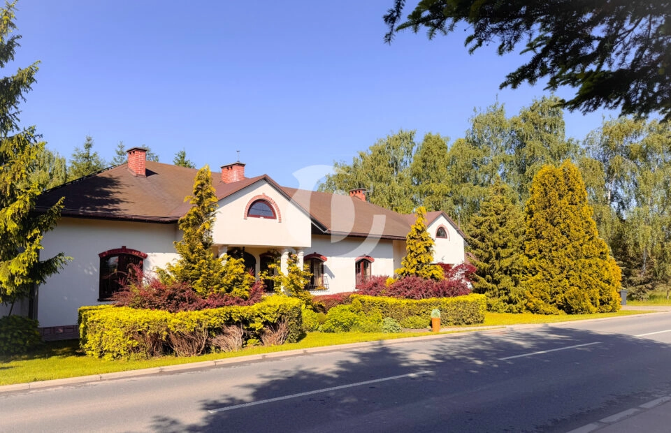 Luksusowy dom z sauną i grotą solną w Krośnie.