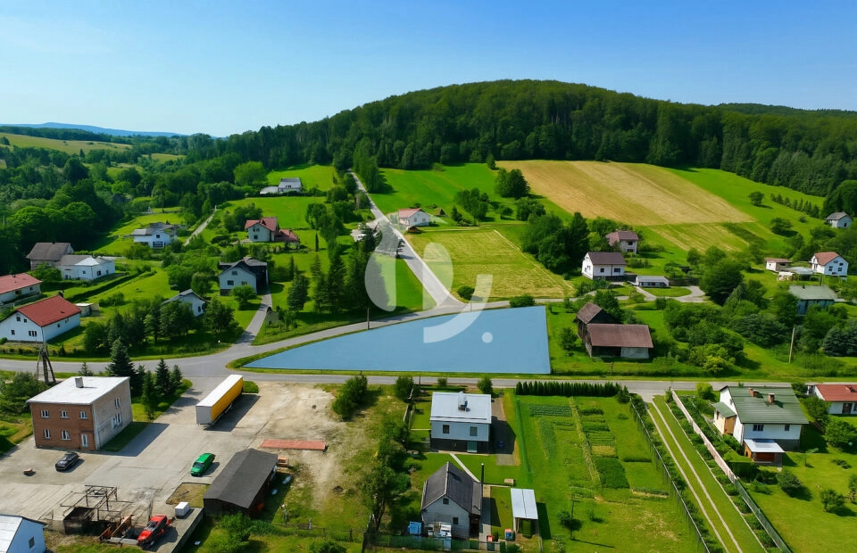 Atrakcyjna działka w Besku.