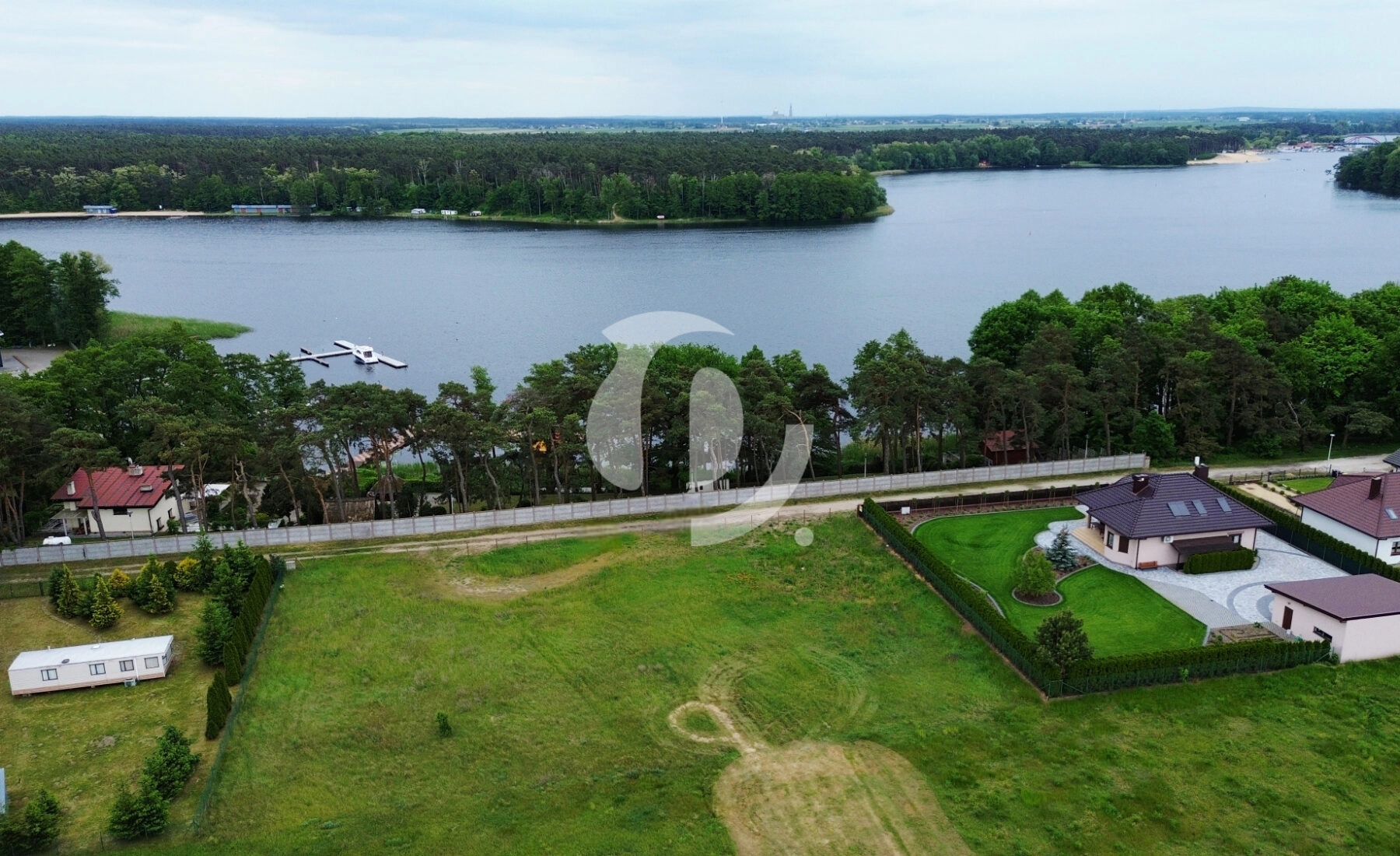 Na sprzedaż | działki budowlane 3 x 8 ar | ul. Kra