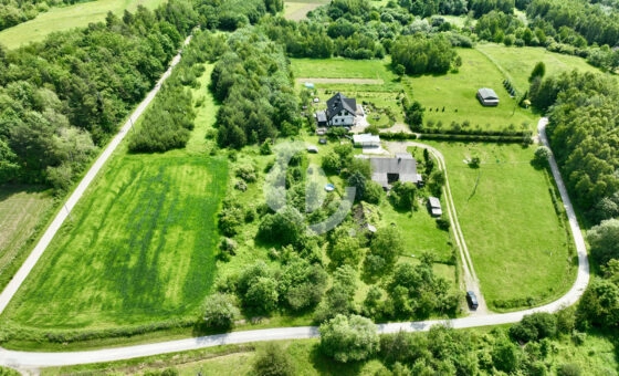 Widokowa działka w Ujeździe