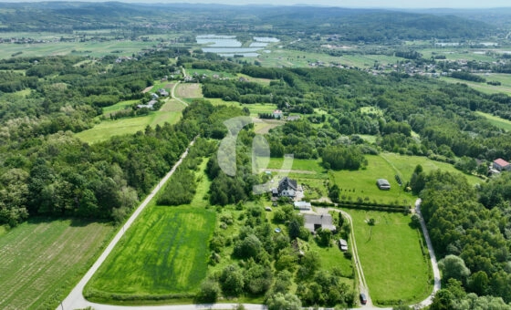 Widokowa działka w Ujeździe