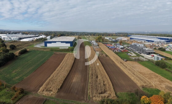 Twoja firma w Zakrzowie działka 64 ary pod usługi