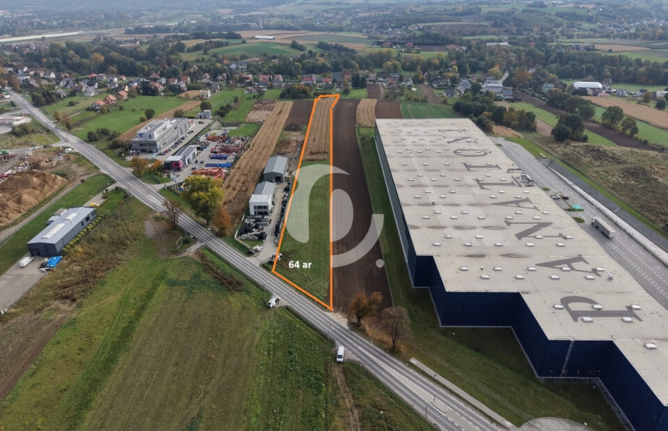 Twoja firma w Zakrzowie działka 64 ary pod usługi