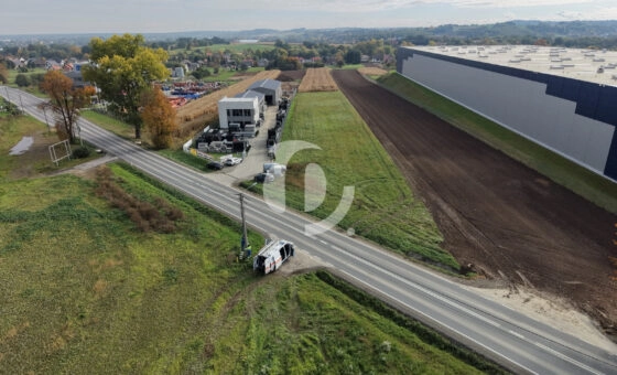 Twoja firma w Zakrzowie działka 64 ary pod usługi