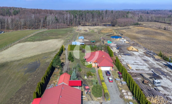 Parterowy dom, 1,6ha działka, z własnym stawem!