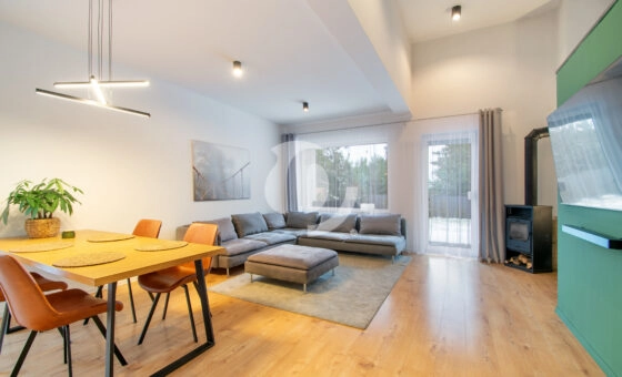 Rodzinna przestrzeń blisko natury i miasta