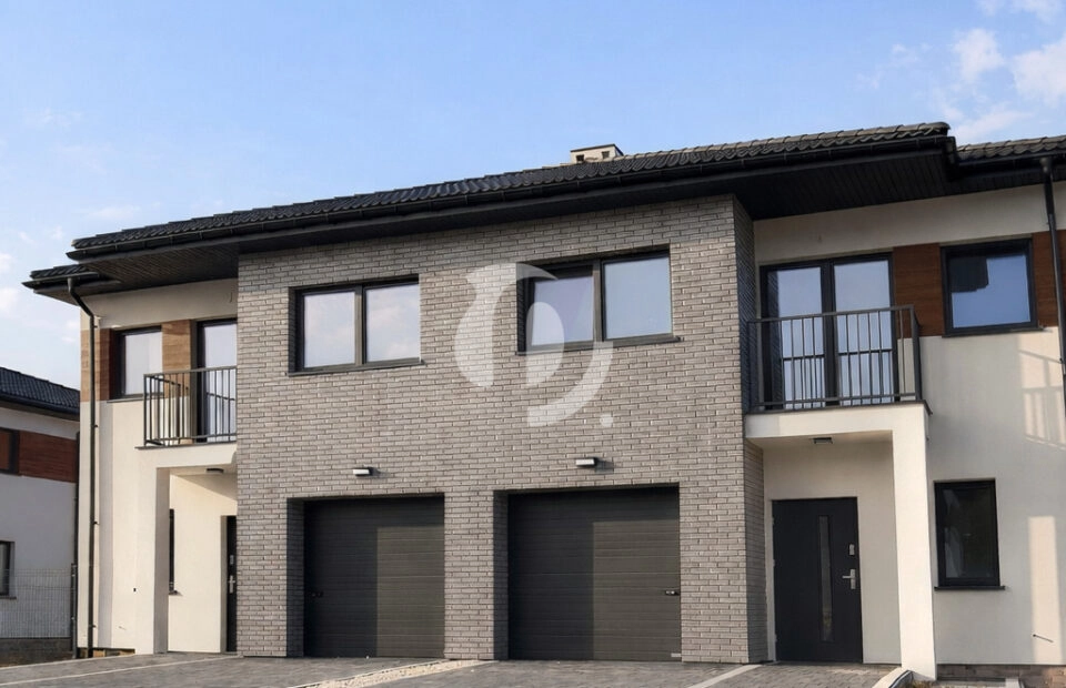 Dom | połowa bliźniaka | garaż | 4 sypialnie | las