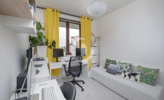 3 pokoje, balkon, miejsce parkingowe w garażu