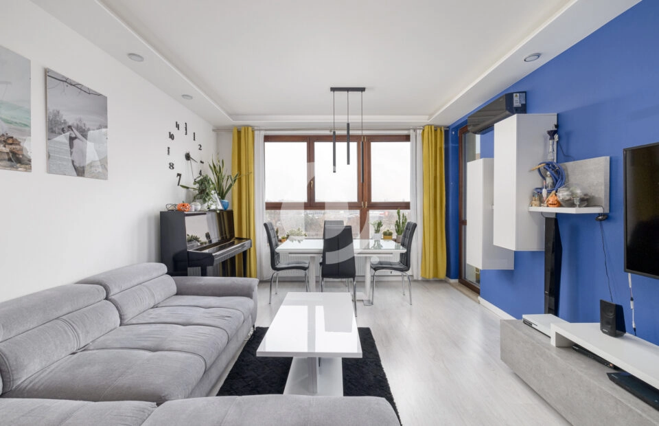 3 pokoje, balkon, miejsce parkingowe w garażu