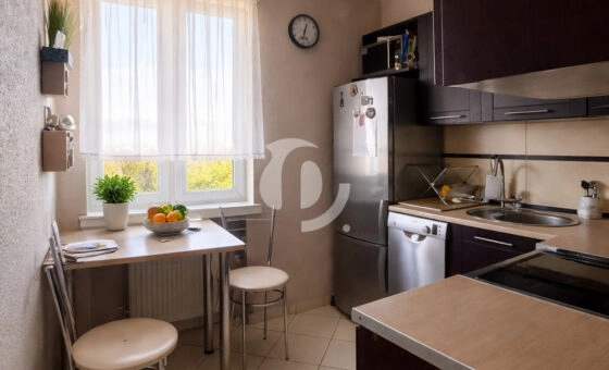 2 pokoje z balkonem- Laubitza