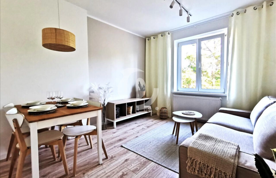 3 pokoje, 44,90m2, osobna widna kuchnia!