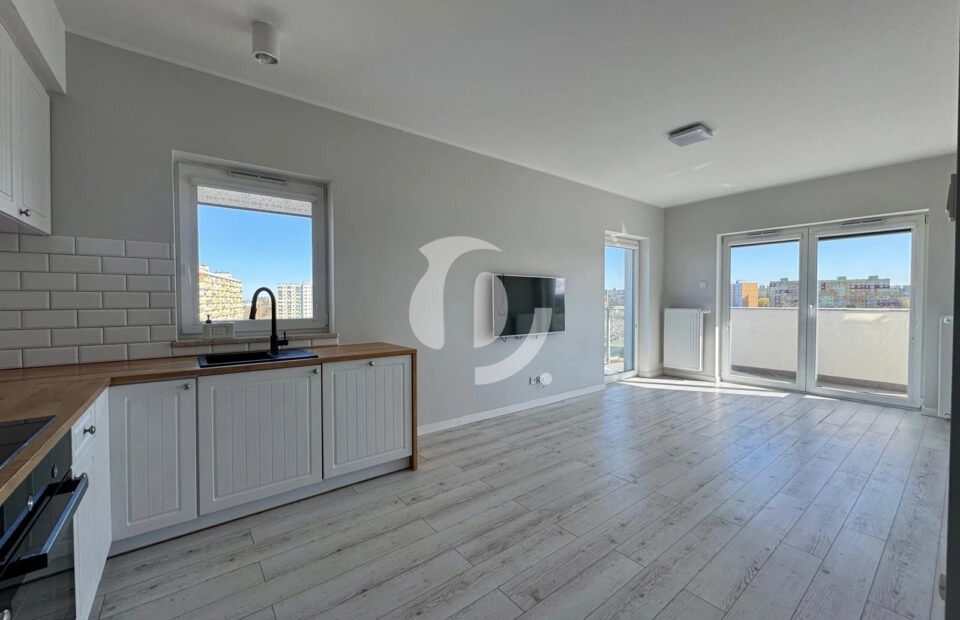 2 pokoje, balkon, miejsce w hali, komórka