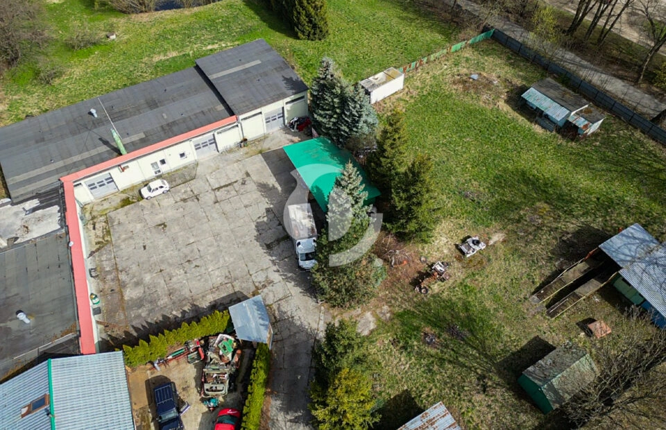 Działka zabudowana budynkiem warsztatowo-socjalnym
